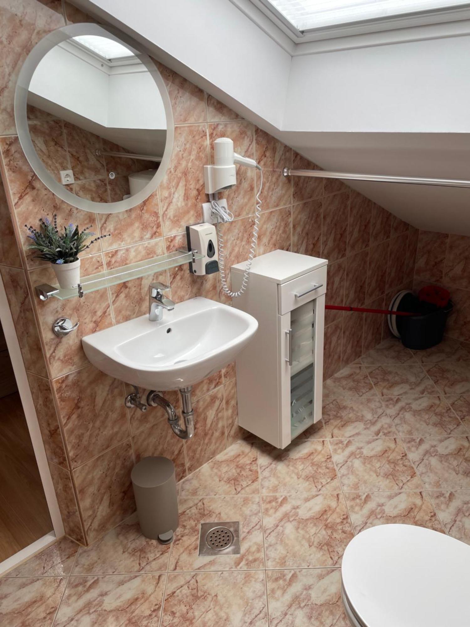 Casa Estancia Studio Apartment Njivice Extérieur photo